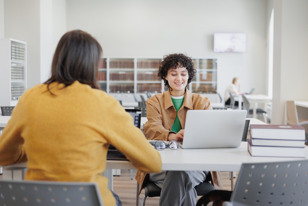 Les avantages immobiliers de la popularité croissante du coworking à Lyon