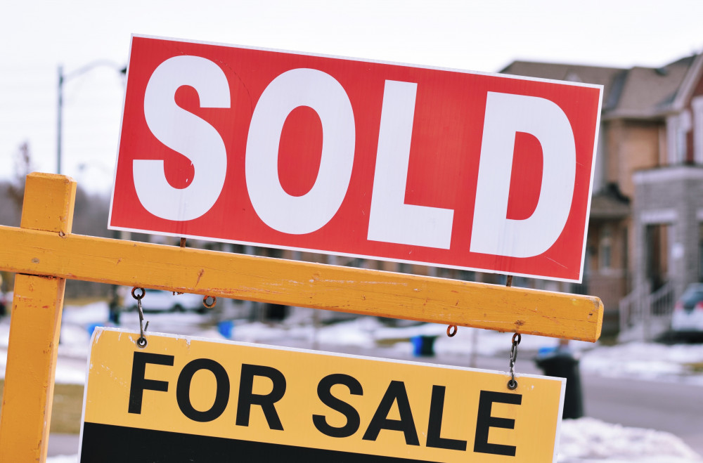 Vendre une maison en location : quelles sont les réglementations à connaître ?