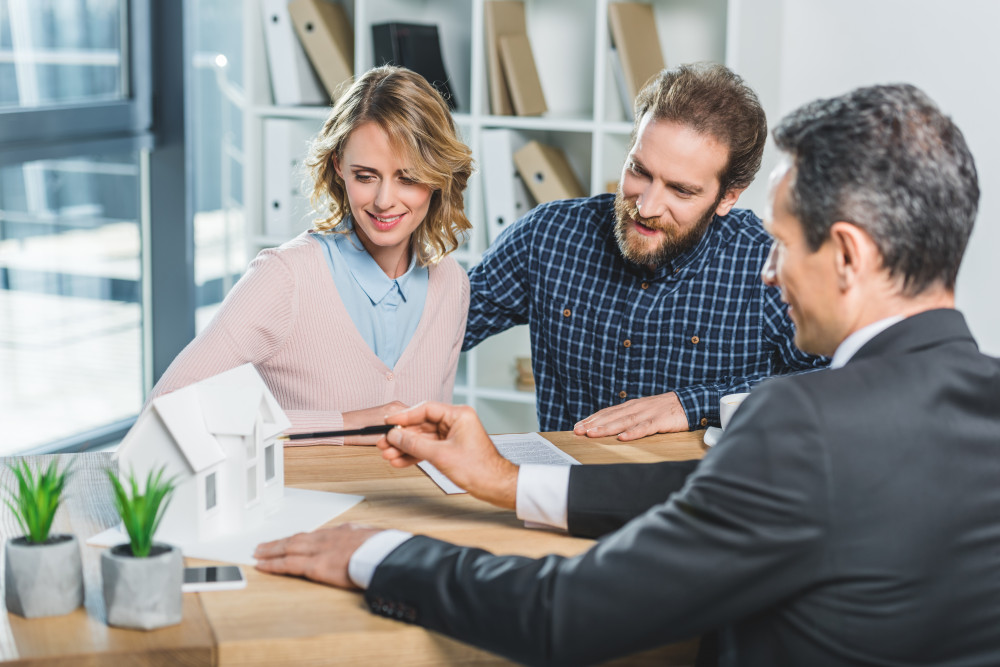 Frais d'agence immobilière : comprendre et maîtriser les dépenses